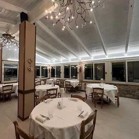 Viverone Lake Rooms Nocleg ze śniadaniem Viverone