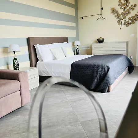 Nocleg ze śniadaniem Viverone Lake Rooms Viverone